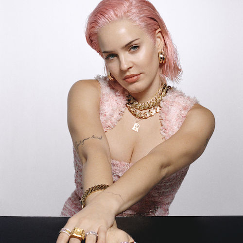 Anne-marie