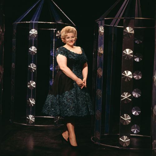 Anne Shelton