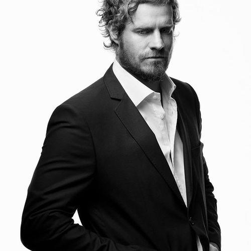 Arno Carstens