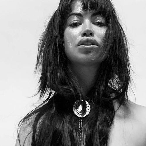 Aura Dione