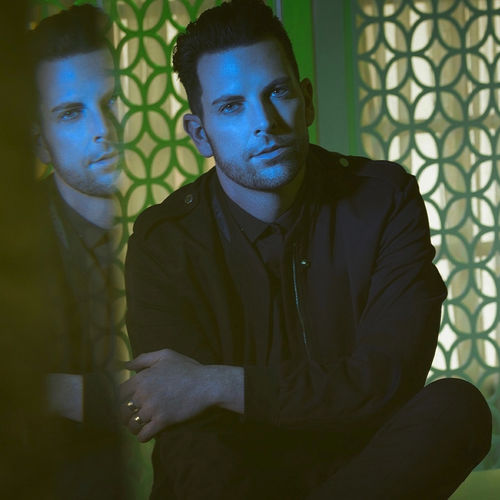 Chris Mann