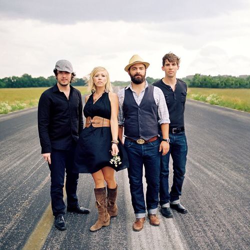 Drew Holcomb