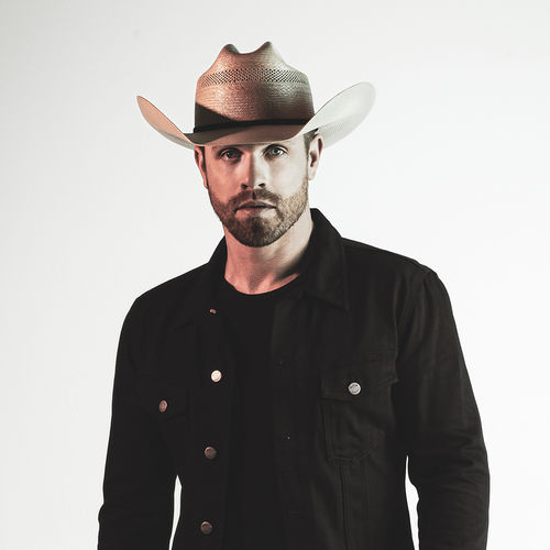 Dustin Lynch