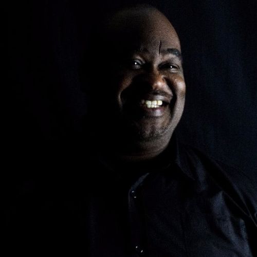 Eddie James