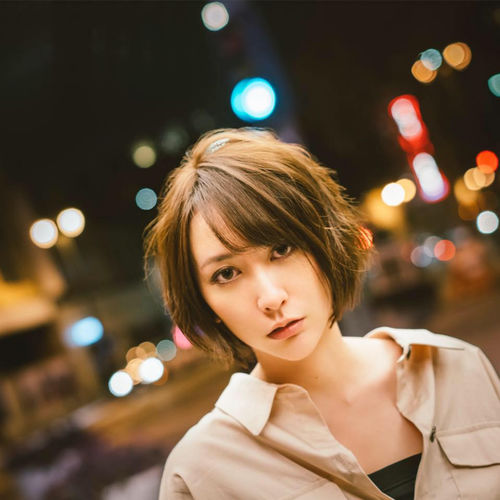 Eir Aoi