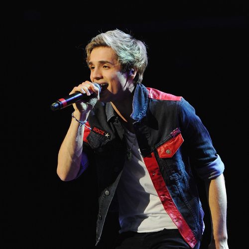 Elyar Fox