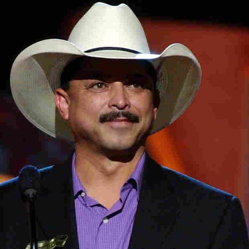 Emilio Navaira