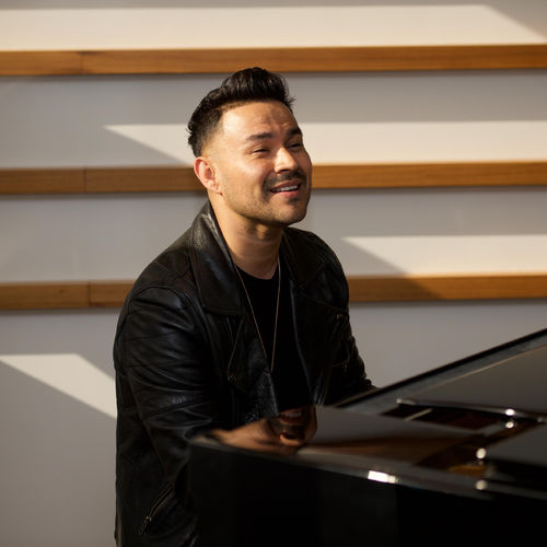 Frankie J