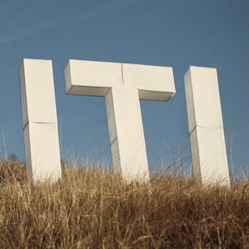 Intim