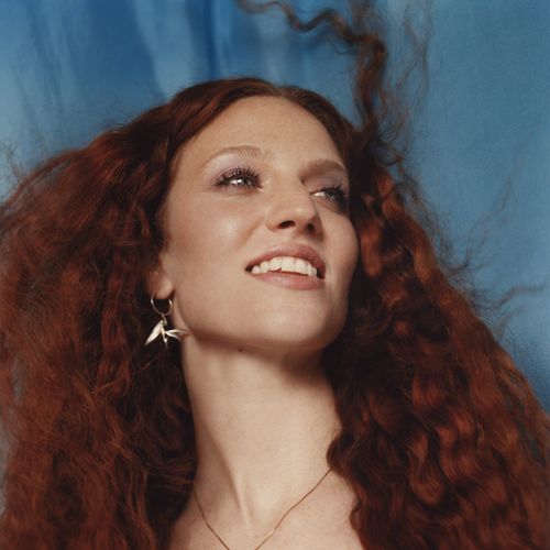 Jess Glynne