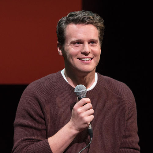 Jonathan Groff