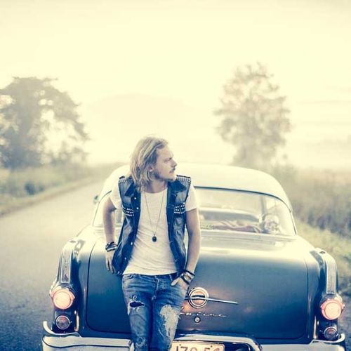 Jonne Aaron