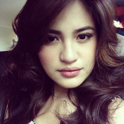 Julie Anne San Jose