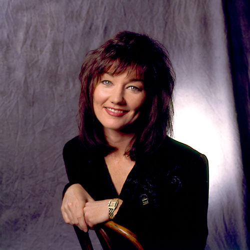 Lari White