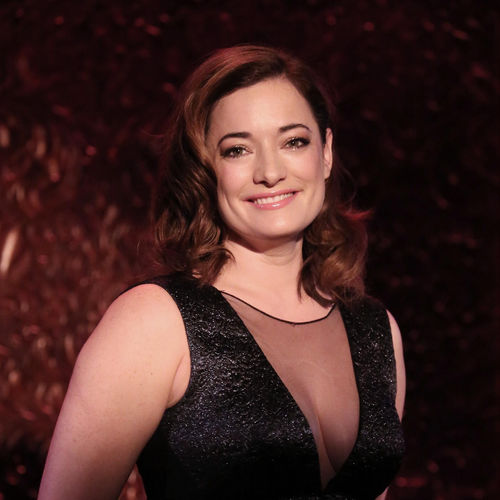 Laura Michelle Kelly