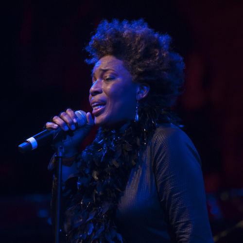 Macy Gray