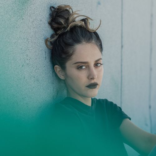 Moxie Raia