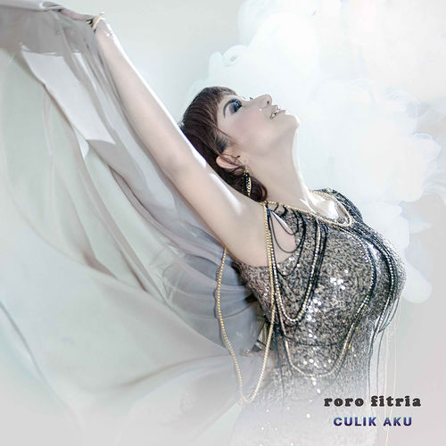 Roro Fitria