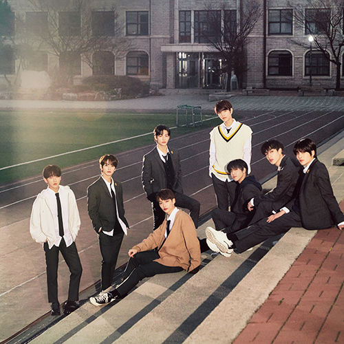 Stray Kids